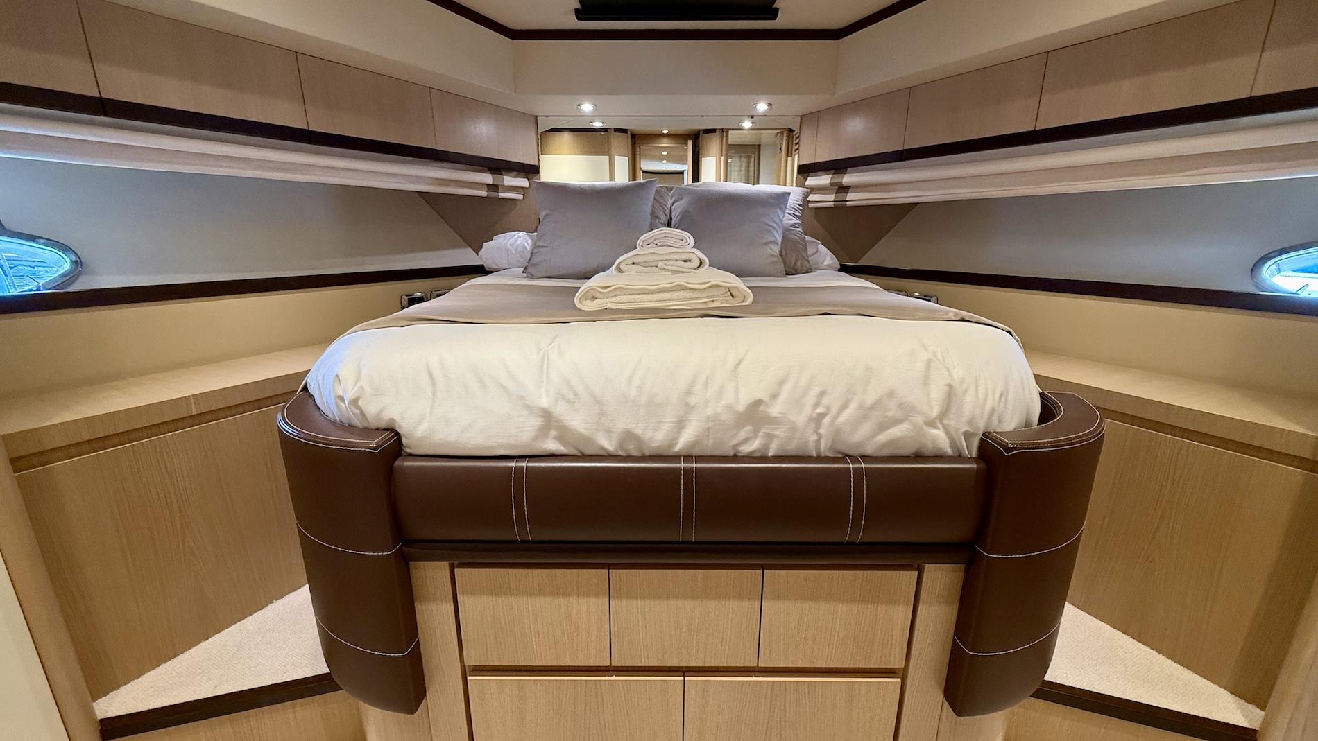 2005 ASTONDOA 59' GLX 